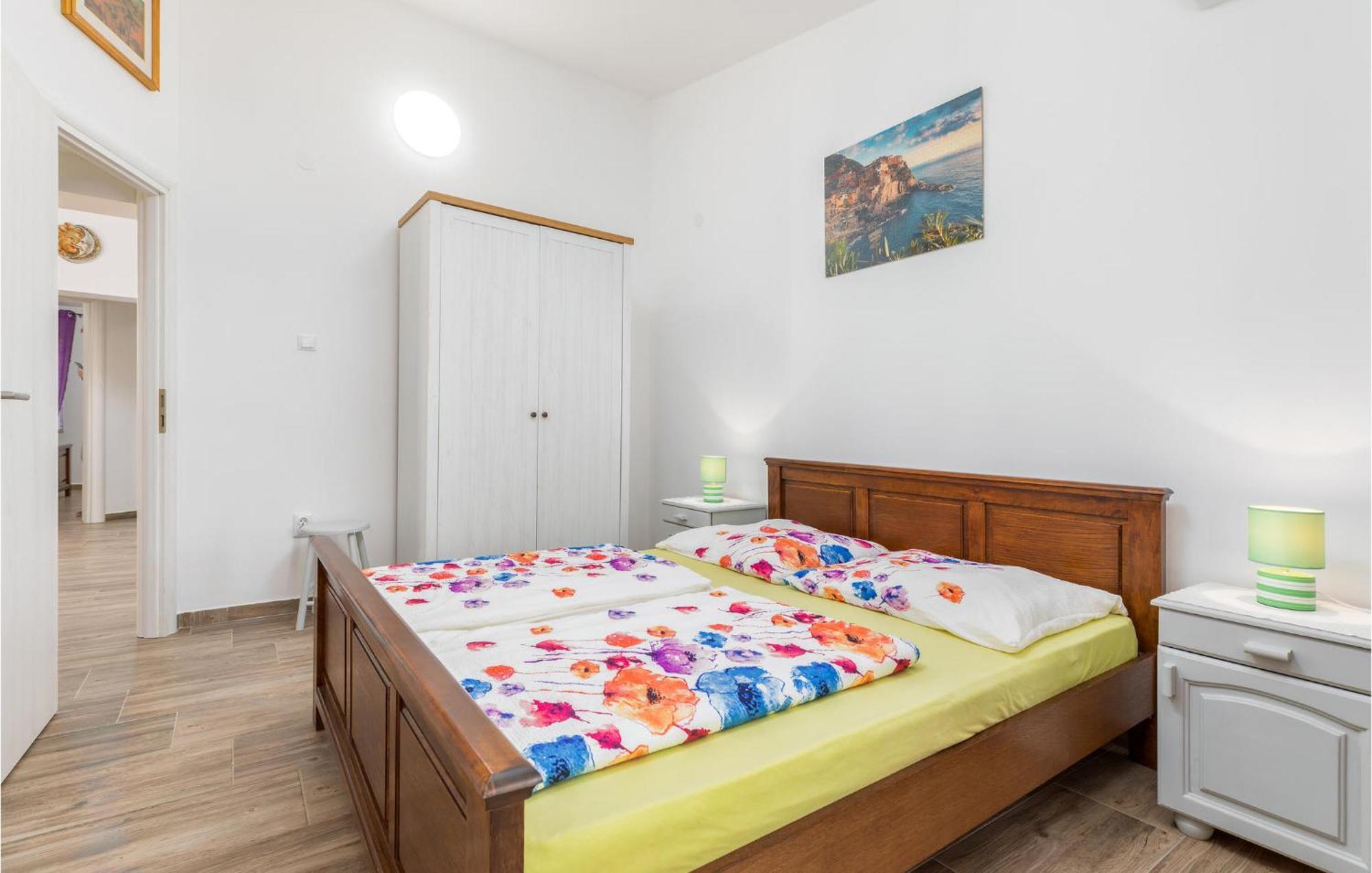 Awesome Home In Fazana With Kitchen Dış mekan fotoğraf